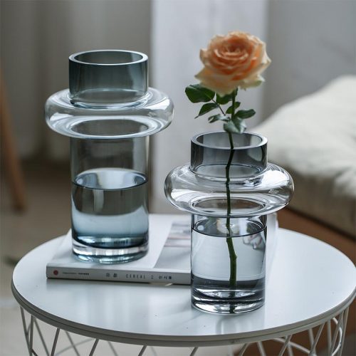 clear glass vase